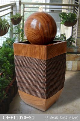 Chine Fontaine d'eau en bois basse d'effet de rotin d'ellipse fournisseur