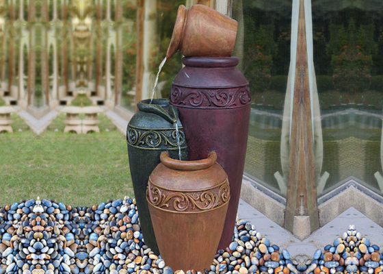 Chine Les pots de campagne de 36 pouces ont allumé les fontaines d'eau extérieures fournisseur