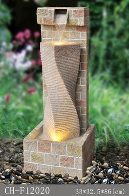 Caractéristique simple de l'eau de fontaine de pierre de colonne de la géométrie fournisseur