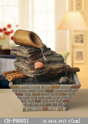 Montagne avec la fontaine d'eau nord-américaine classique en bambou de salon de décoration d'intérieurs de maison de style avec la LED fournisseur