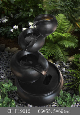 Fontaines d'eau de pierre de fonte de pots de thé du jardin trois fournisseur