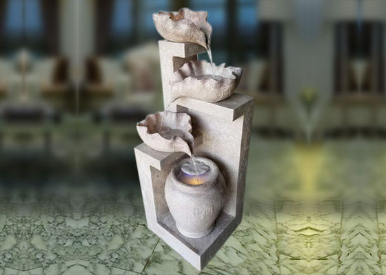 Caractéristique extérieure de jardin de cascade de trois Lotus fournisseur