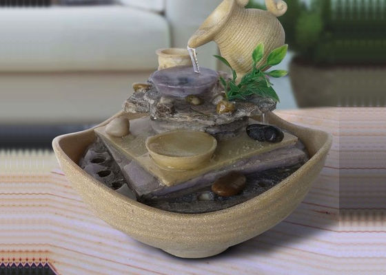 Les tasses inclinées ont mené la fontaine d'eau d'intérieur légère fournisseur
