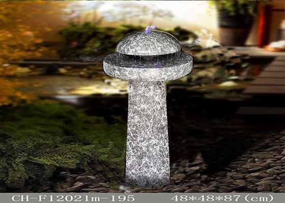 Couleur de grès de fontaine d'eau légère de champignon de Polyresin fournisseur